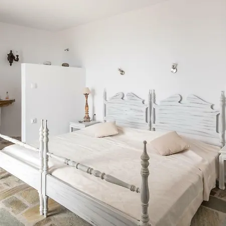 Evita's Villas-tinos